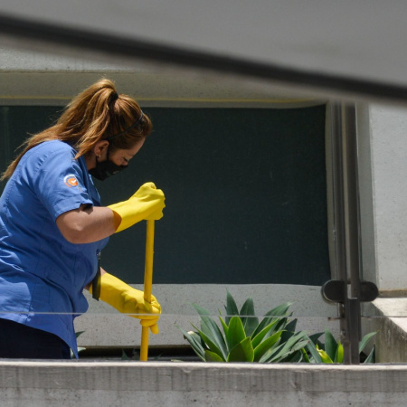 Crisis del empleo: casi la mitad de los trabajadores está fuera del sistema formal