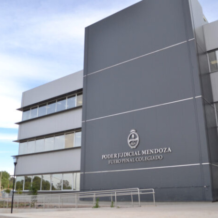Una pericia de parte eleva a más de  100 millones de dólares el daño reclamado por Iberte a Fecovita