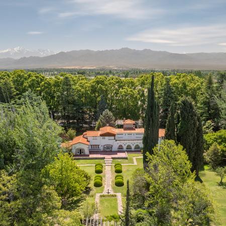 Mendoza sumó un nuevo reconocimiento internacional: Casa Drummond ganó una medalla de Oro en Arquitectura y Paisaje