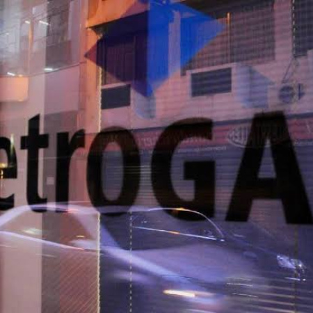 Manzano amplía su negocio energético con la compra de Metrogas