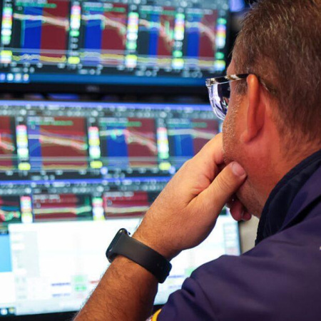 La economía creció 2,7% en junio, pero el riesgo país superó los 530 puntos