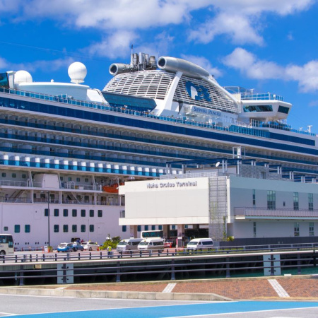 MSC y Royal Caribbean construyen una terminal en Okinawa, Japón